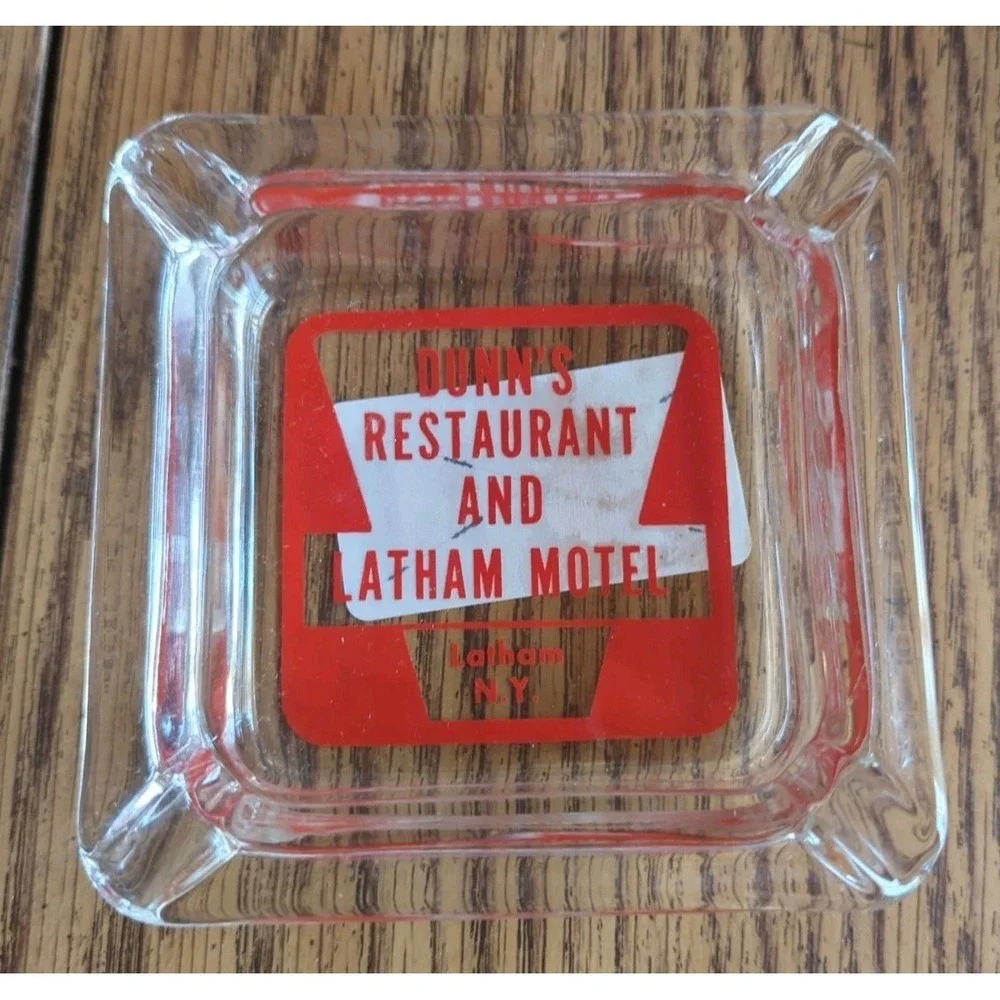 Vintage Glass Advertising Ashtray Dunn's Restaurant And Latham Motel Latham NY